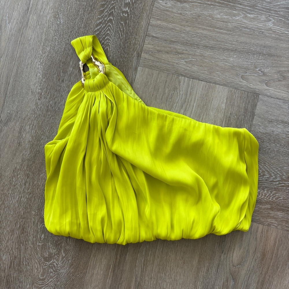NWOT One-Shoulder DO+BE Chartreuse Blouson Cropped Top Size M